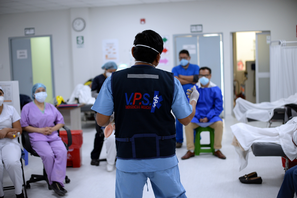 Cuidado Integral del Paciente Pediátrico Crítico en UCIP: Monitorización Avanzada, Ventilación Mecánica y Manejo Multidisciplinario